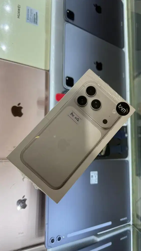 New iPhone 17 Pro 256 GB silver iBox