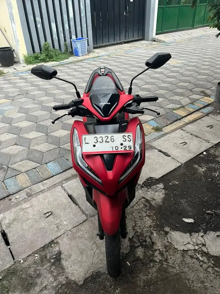 JUAL MOTOR VARIO 150 THN 2019