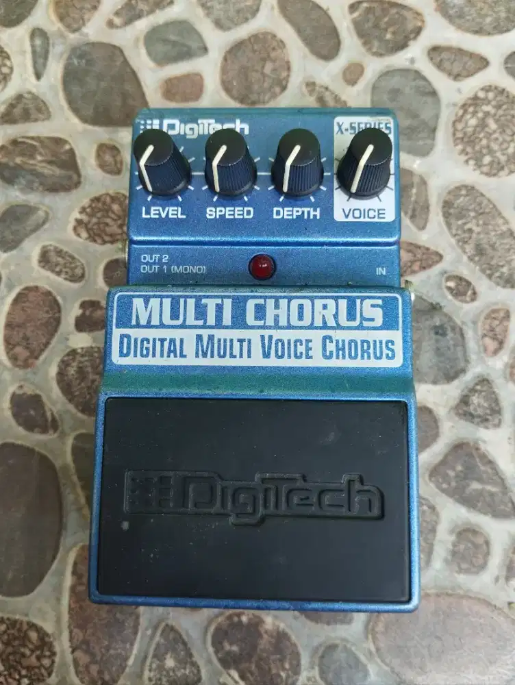 Efek Gitar Digitech Multi Chorus