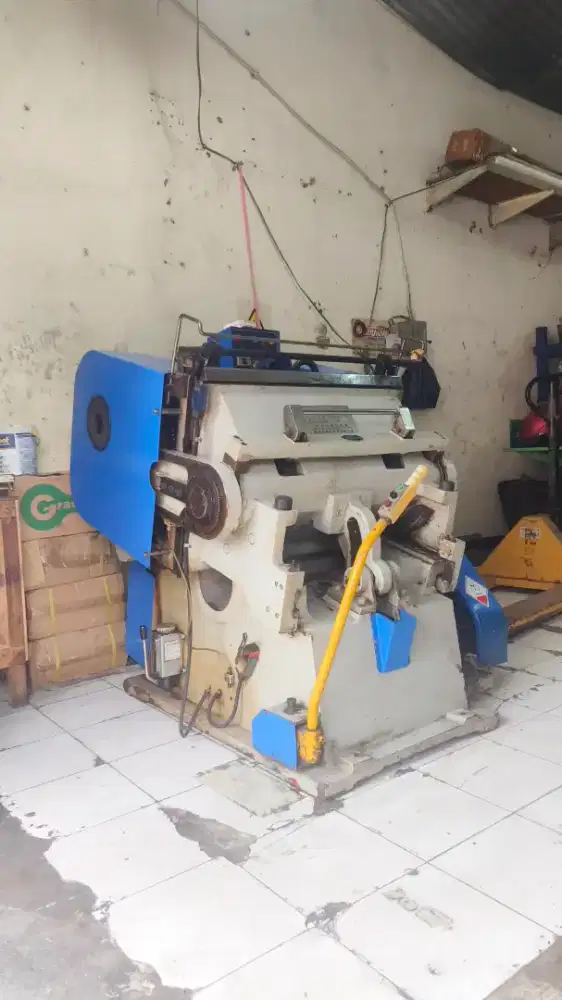 Mesin pon Pond plong uk 75 x 55