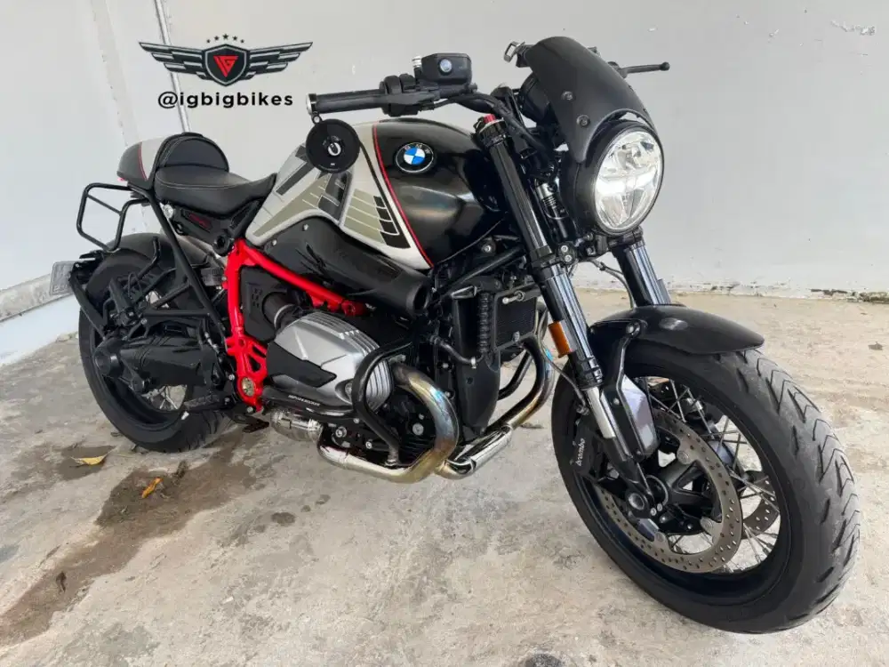 Bmw R9T R Nine T 719 Hitam  2022