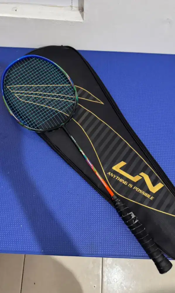 RAKET BADMINTON YONEX & LINING