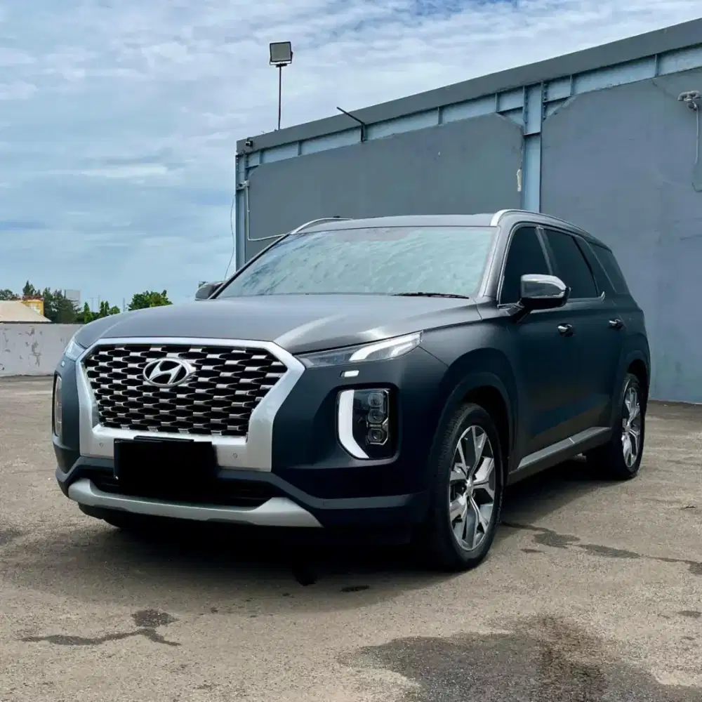 Hyundai Palisade 2.2D Signature 2021 Black KM 32rb Good Condition.