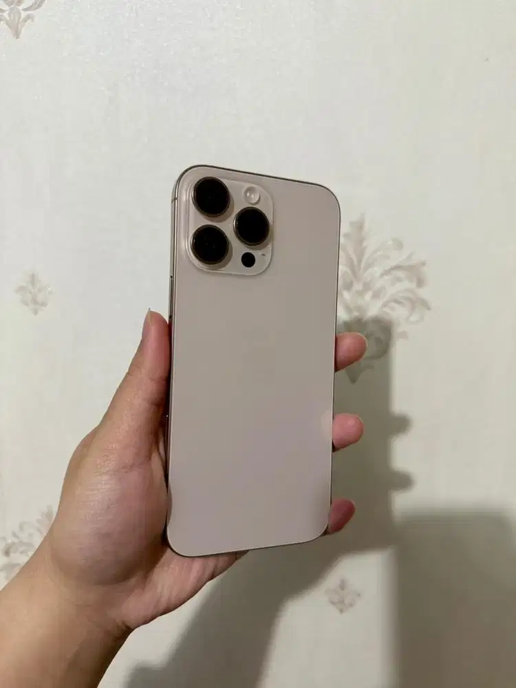 iPhone 16 PM 256GB Desert Titanium