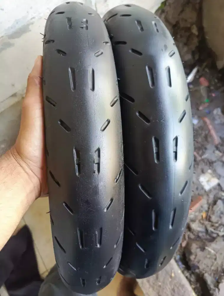 Jual ban motor michelin pilot motogp