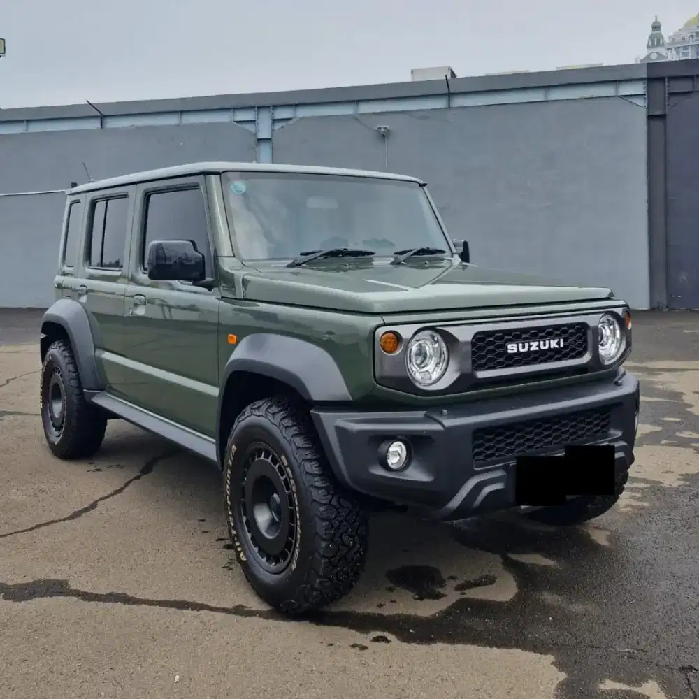 Suzuki Jimny 6N5VN 1.5 4×4 AT 2023 Green KM 16rb Perfect Condition.