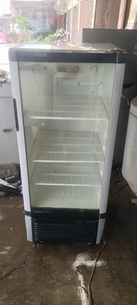 Jual kulkas showcase Polytron normal dan garansi satu bulan