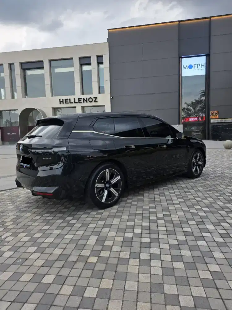 Bmw iX 2023 termurah