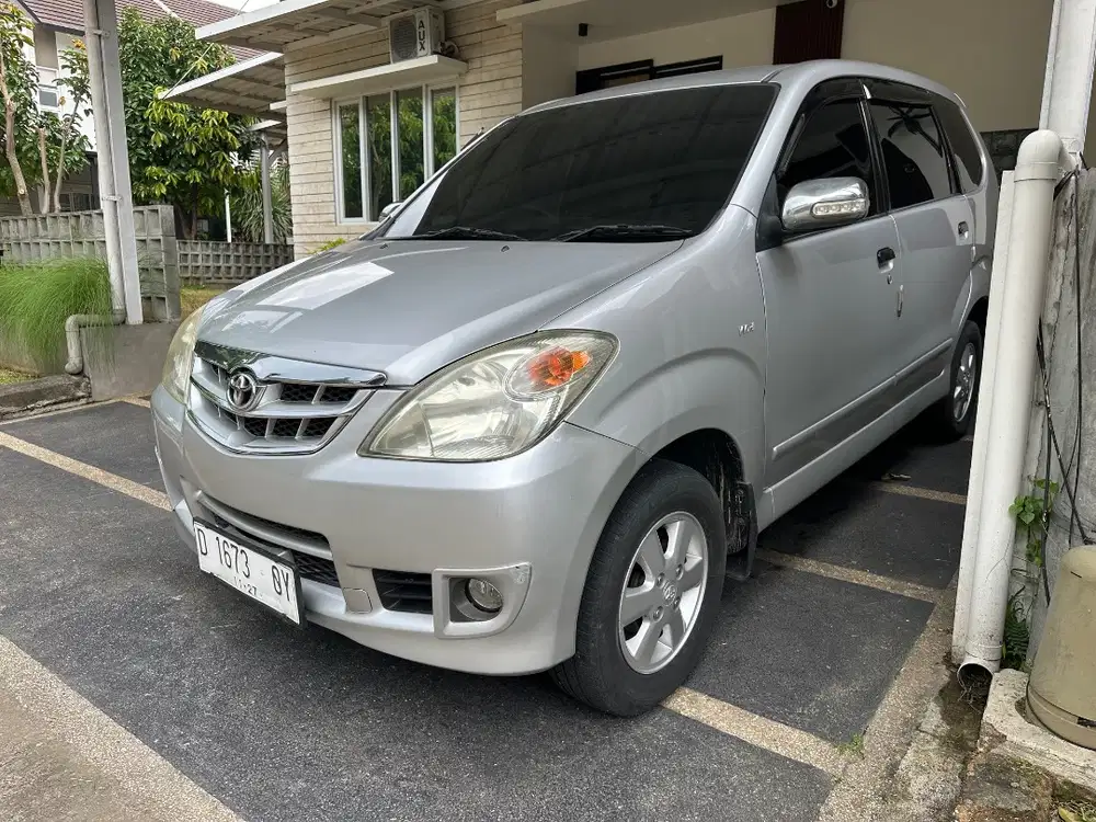 Avanza G 2011 mulus antik toyota mobil keluarga bandung Manual silver