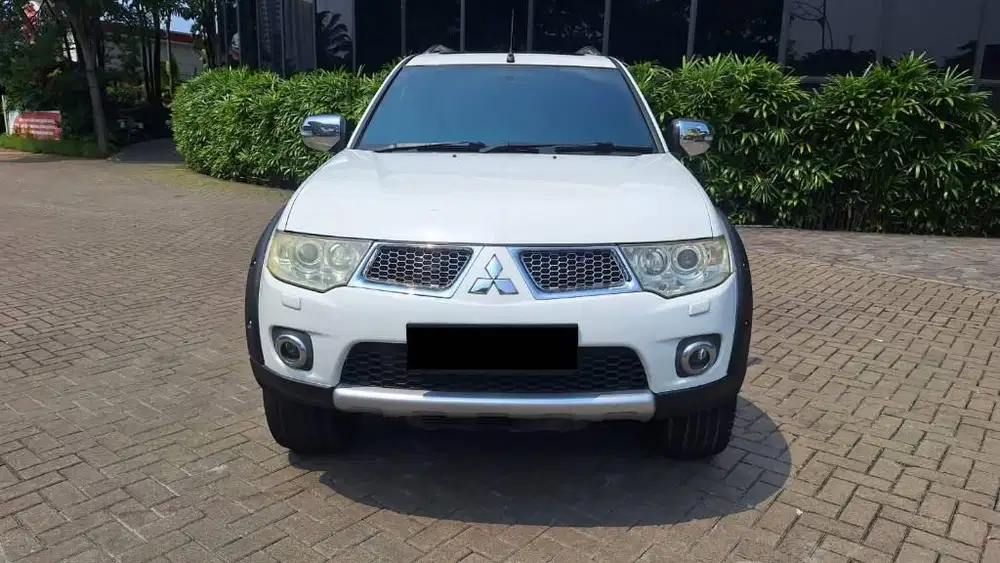 MITSUBISHI PAJERO DAKAR AT DIESEL 2012 PUTIH PROMO MURAH DP MINIM