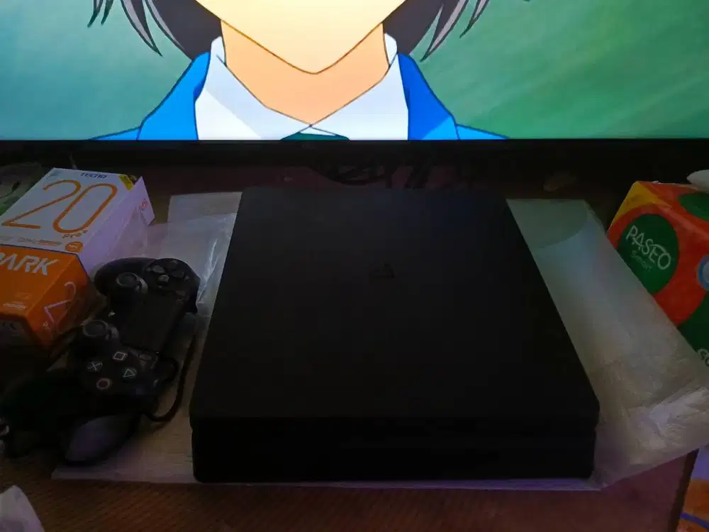 PS4 slim 1tb masih mulus