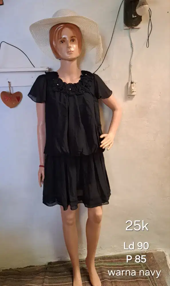 Dress fashion wanita