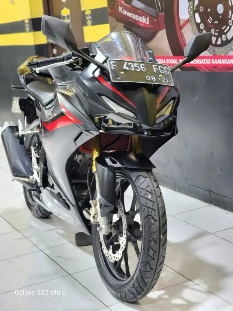 Cash or kredit CBR 150