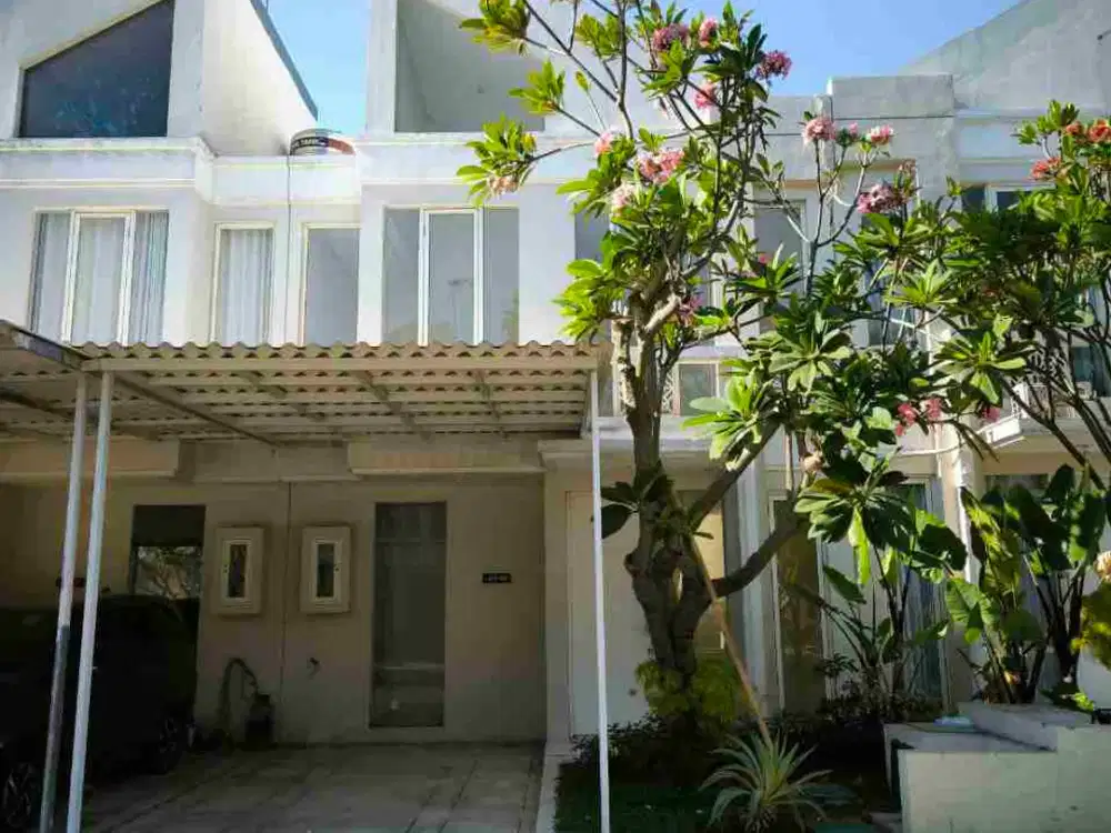 Disewakan Rumah Grand Pakuwon dekat Margomulyo