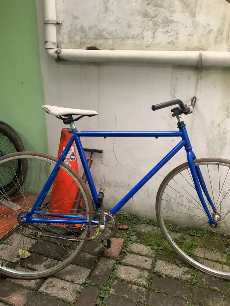 sepeda fixie lokal