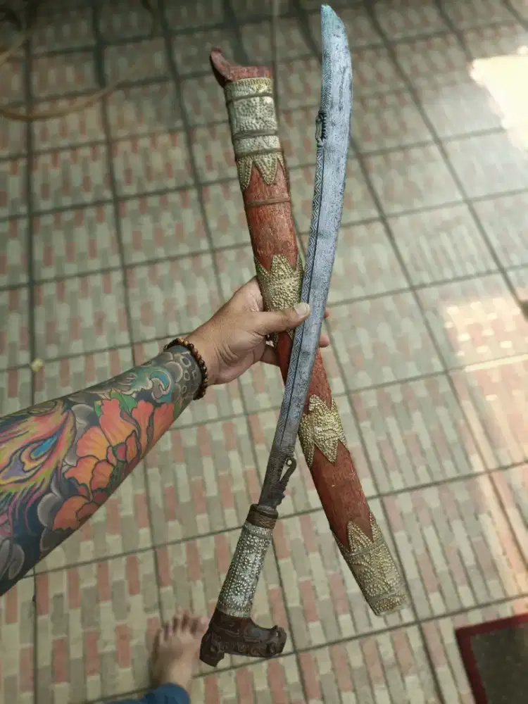 Parang Nyabur Bilah Tua KALIMANTAN DAYAK ASLI