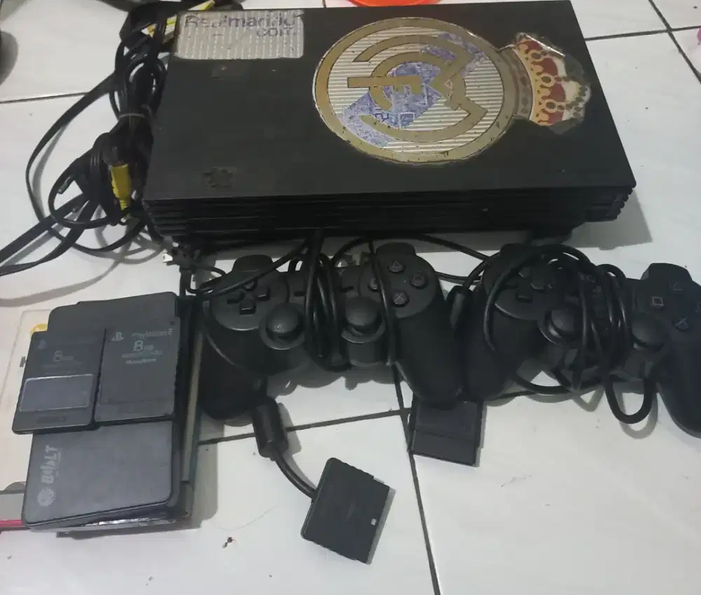 PS2 Sony kelengkapan sesuai gambar