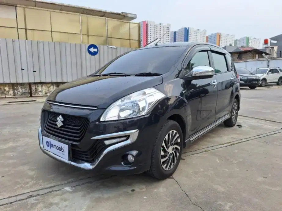 LOW DP Suzuki Ertiga 1.4 Dreza Bensin-AT 2017 EVJ