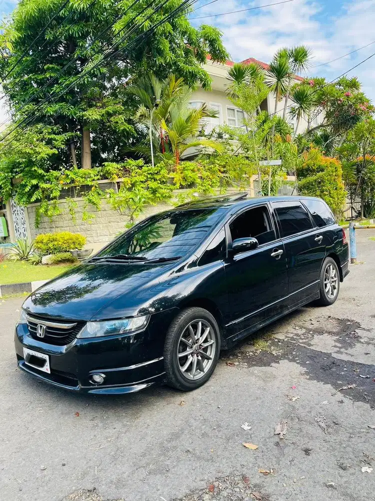 Honda Odyssey Absolute 2004 SS Lengkap  Nego