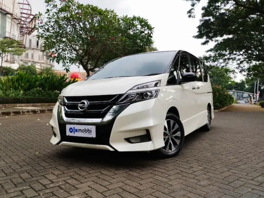 DP 5% Nissan Serena 2.0 Highway Star Bensin-AT 2021 TTB