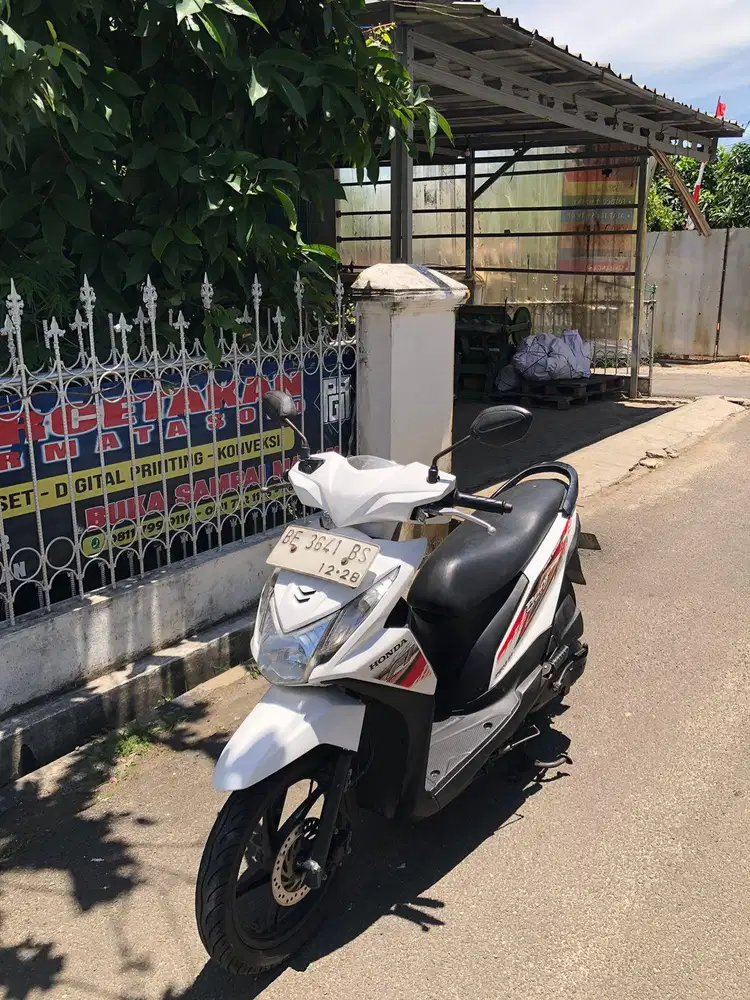 BEAT FI ISTIMEWA 2014 Pajak Hidup