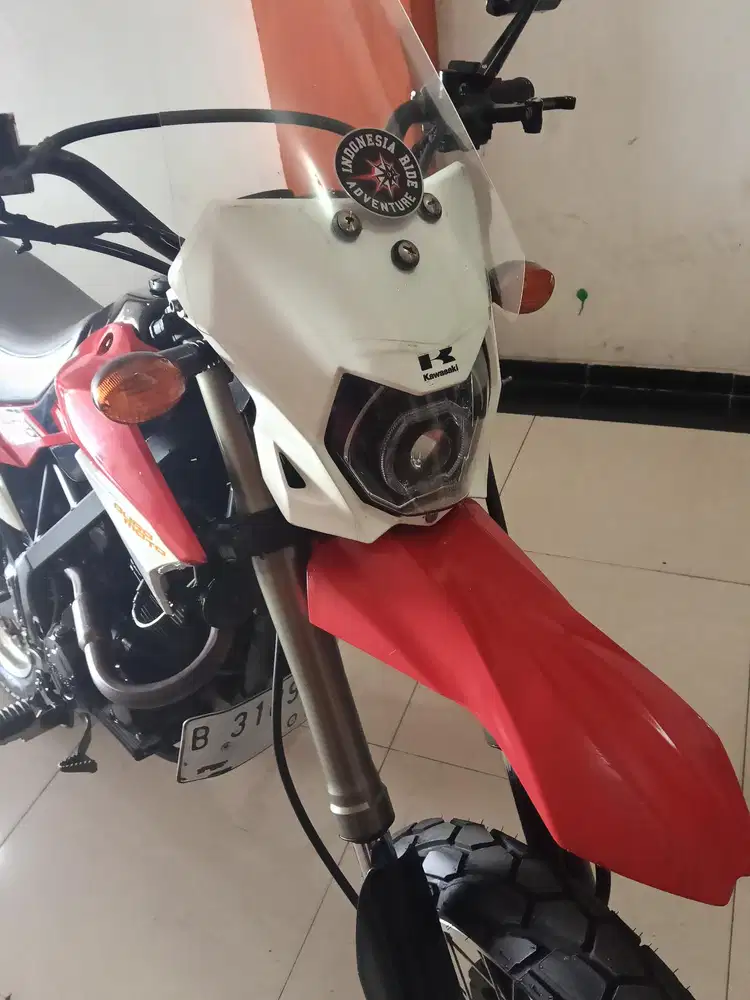 Kawasaki D-Tracker SE Supermoto 2020 Gress