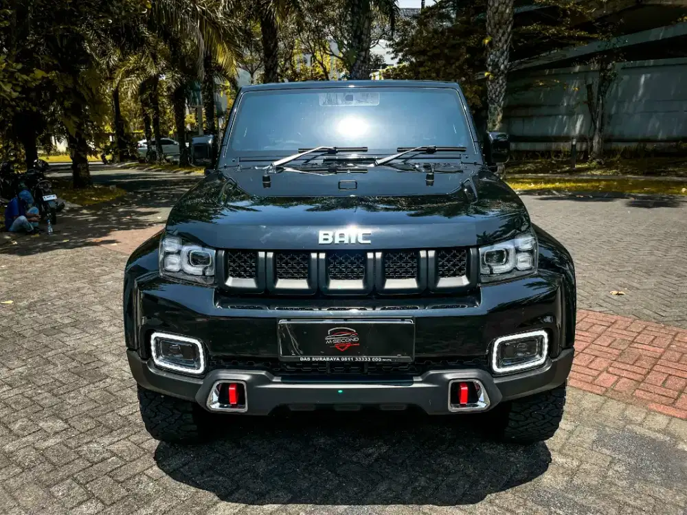 Baic BJ40 Plus 4x4 Bensin Matic 2.0 A/T 2024 Hitam CBU KM 3Ribu 589JT