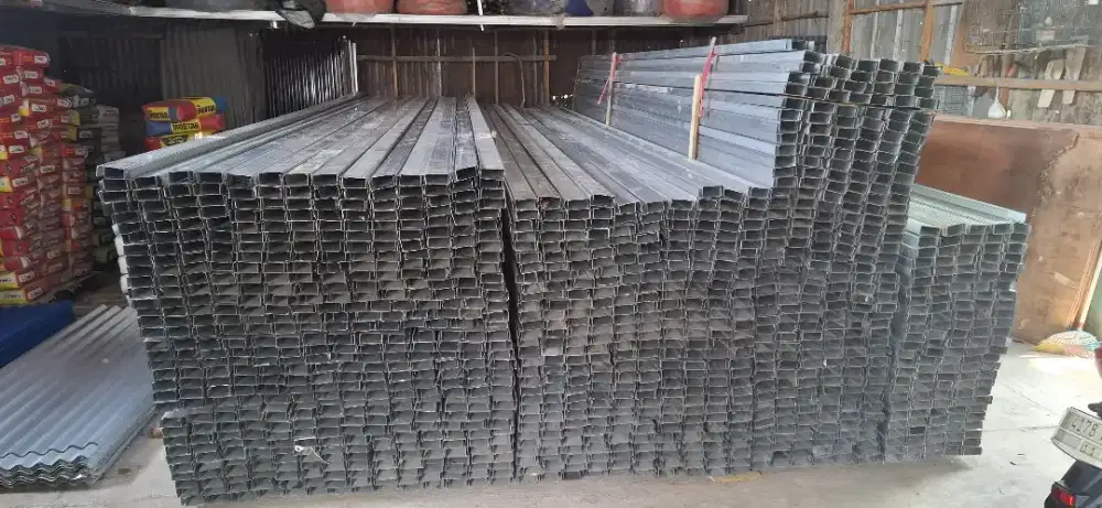 Sedia bahan bangunan /baja ringan