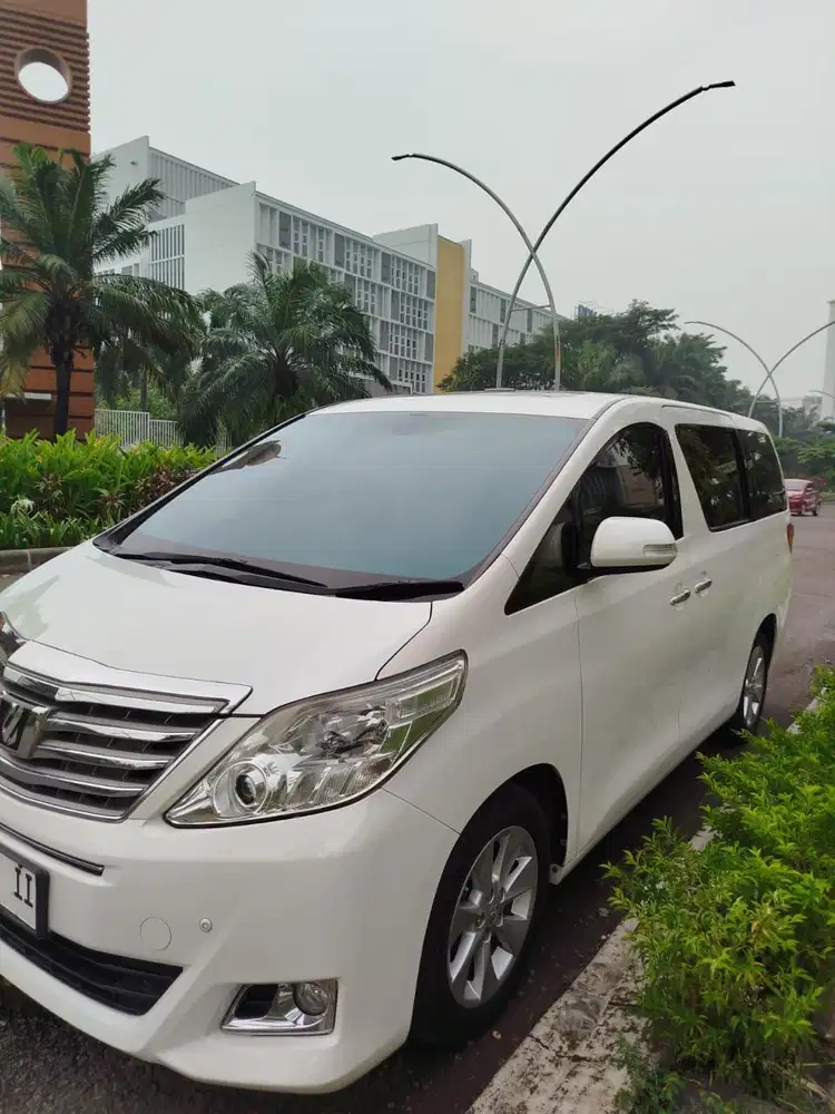 Toyota Alphard 2014 Bensin