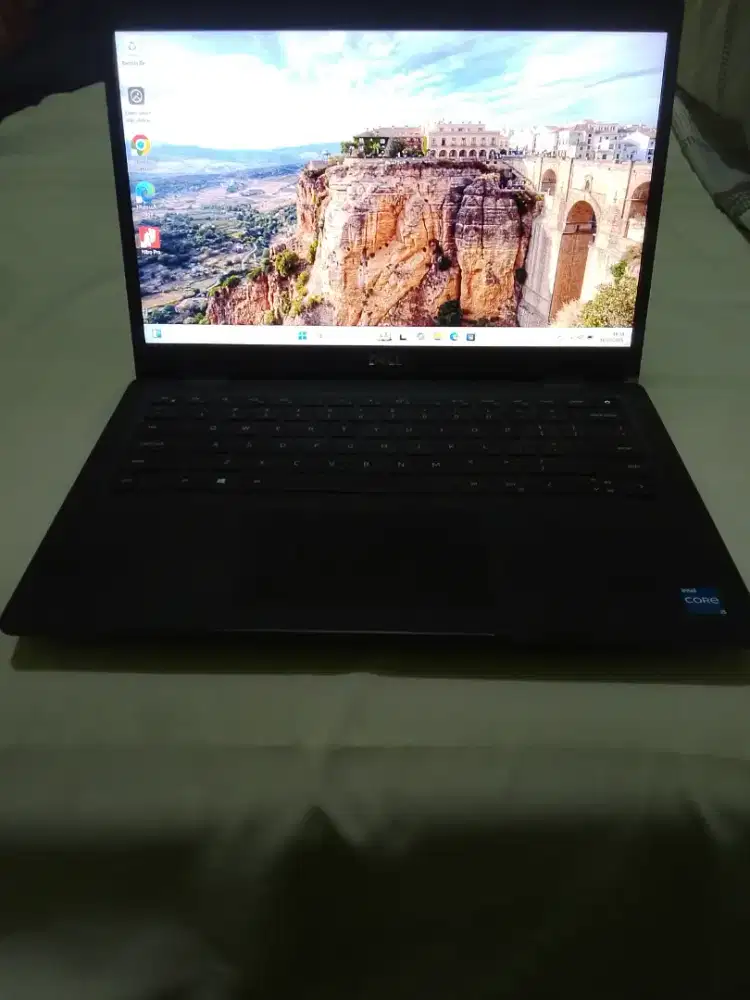 Laptop Dell Latitude core i5