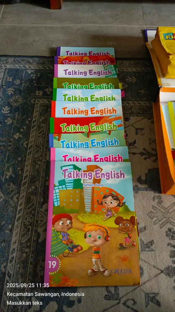 Glorier talking english