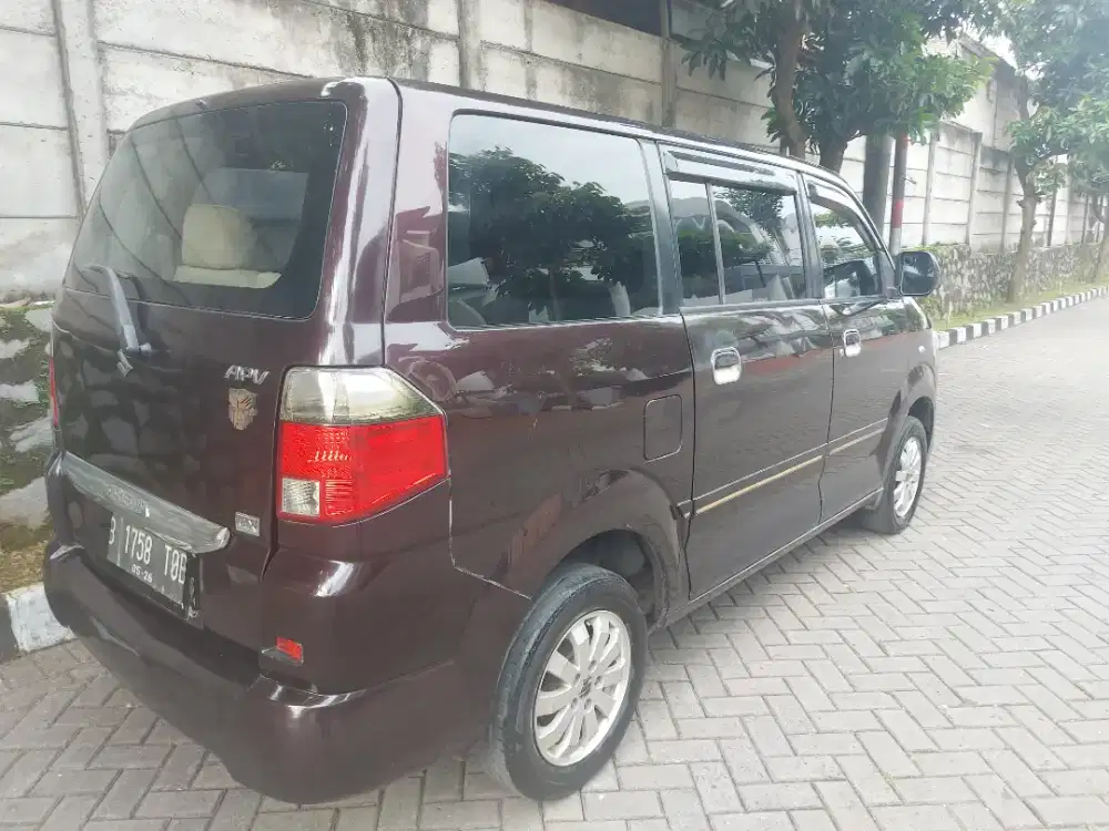 Suzuki apv 2011 gx ( tinggal pake )