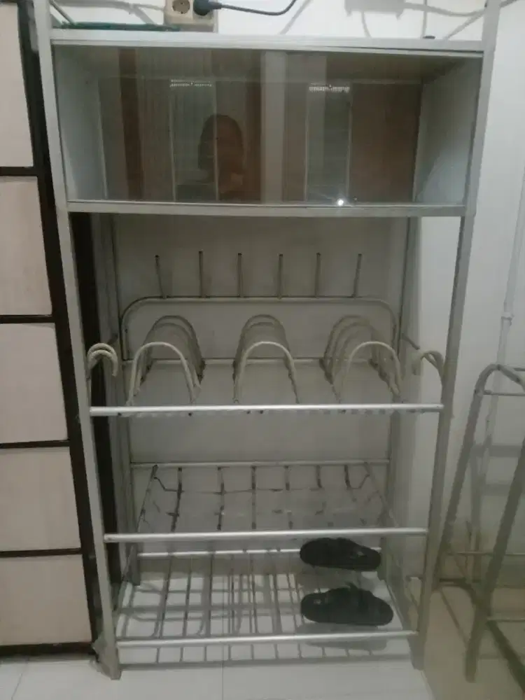 Rak piring alumunium