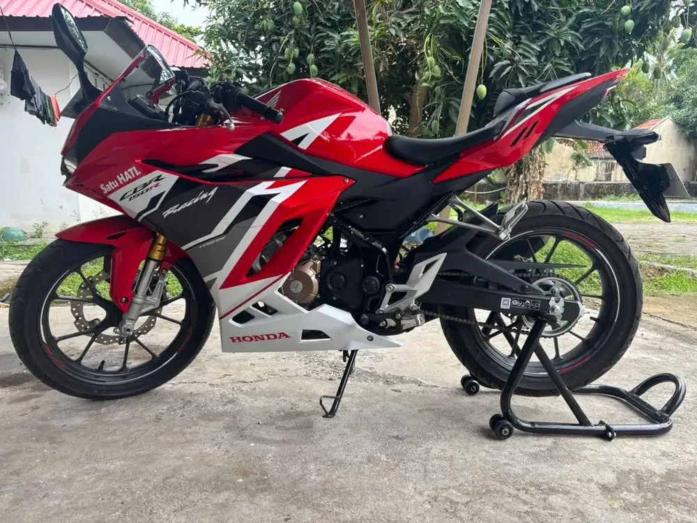 DIJUAL!!! Honda CBR 150R Tahun 2025