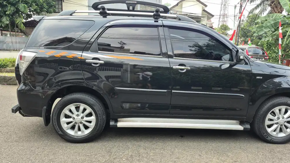 Dijual santai kesayangan Daihatsu Terios 2011  Tx At