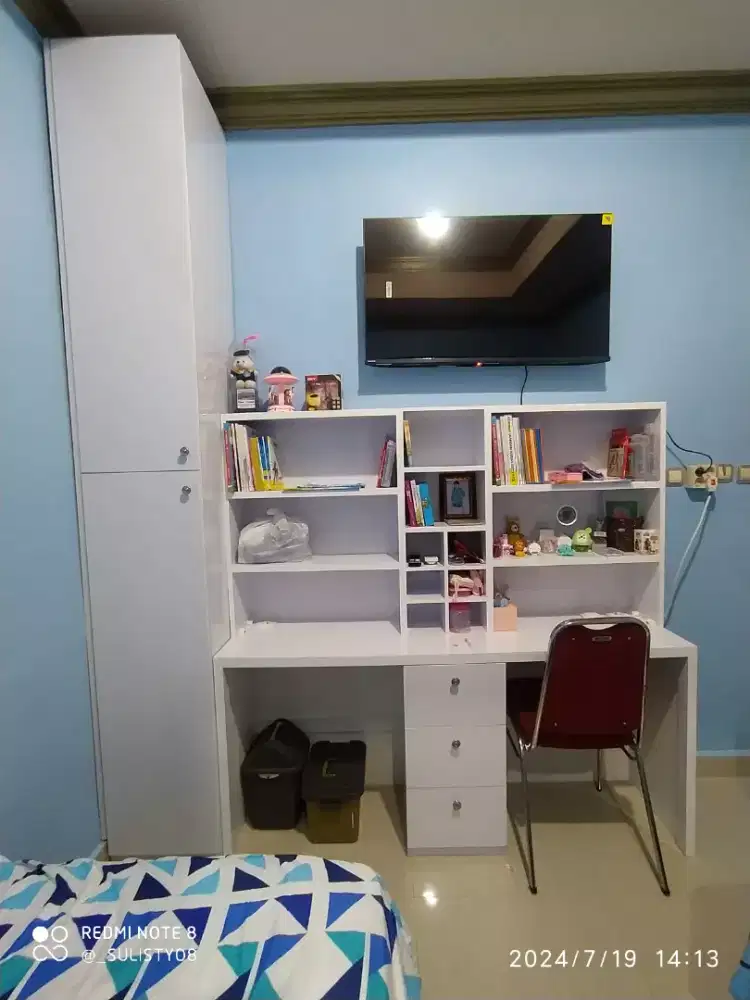 MEJA BELAJAR ANAK HPL