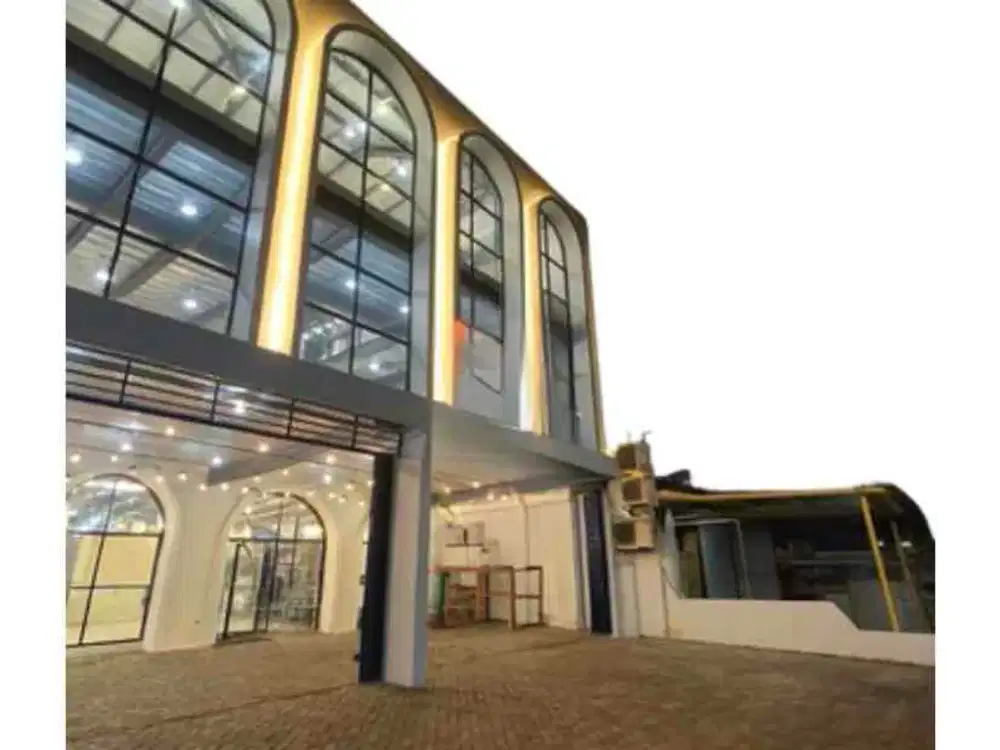 Disewakan Bangunan Gedung strategis