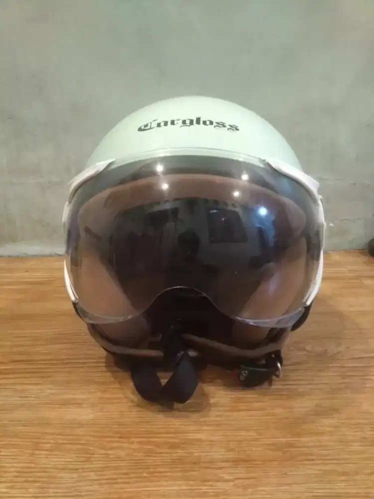 Helm cargloss hijab bekas good condition