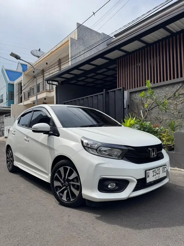 Honda brio rs manual 2024 km 10 ribu