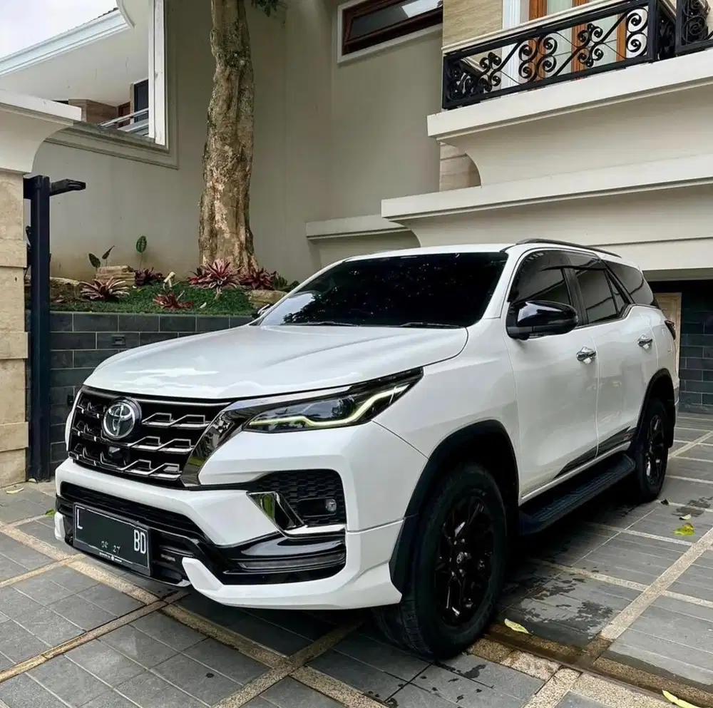 Toyota Fortuner 2.4 GR 2022
