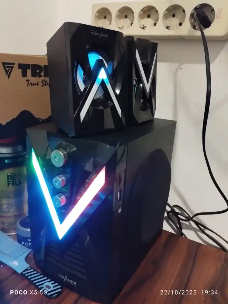 salon blutut advance M12BT