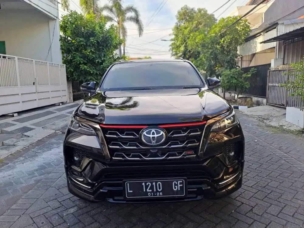 TOYOTA VRZ TRD 2.4 SOLAR 4X2 MATIC 2020
