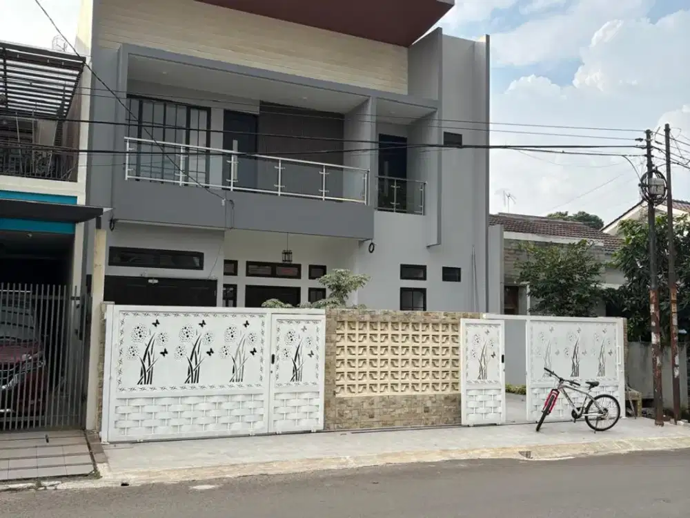 DIJUAL RUMAH DI GRIYA LOKA BSD