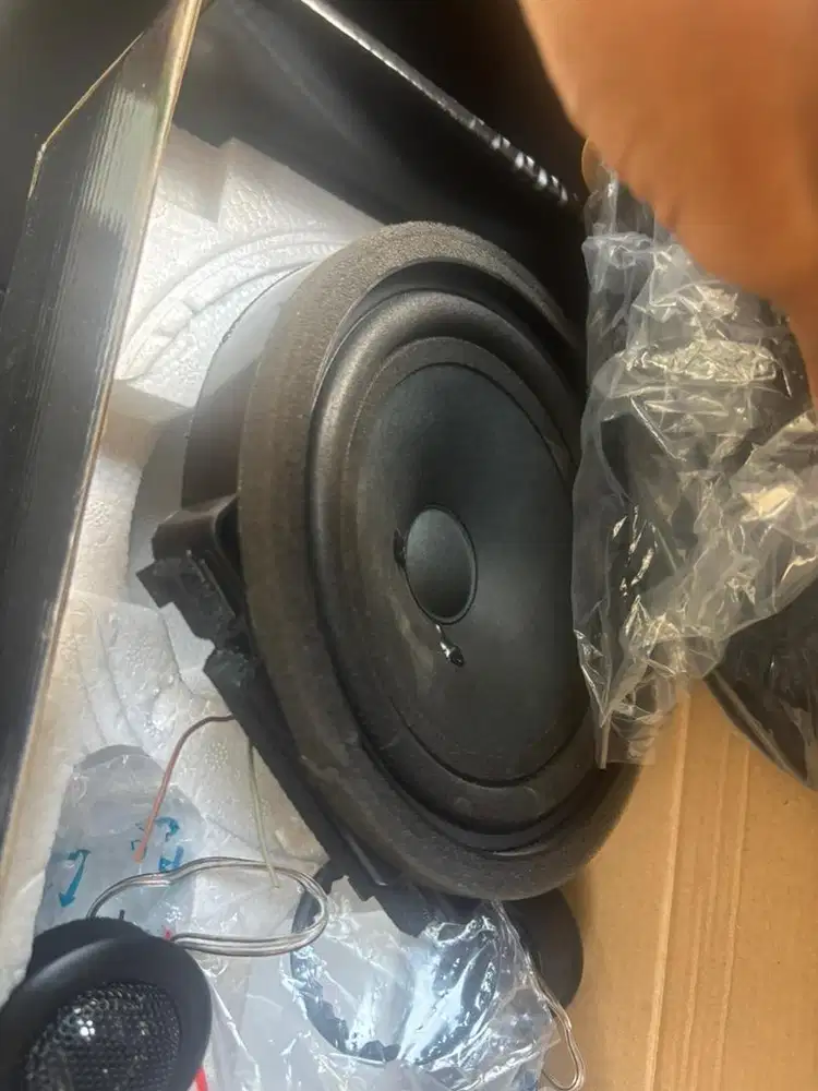 Head Unit Brio Copotan Ori dan Speaker Bawaan Brio, Bonus Tweeter