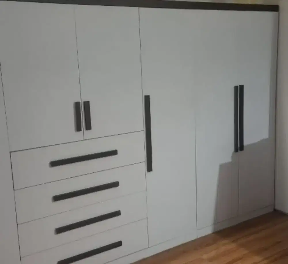 Jual cepat Dan rugi lemari baju 5 pintu