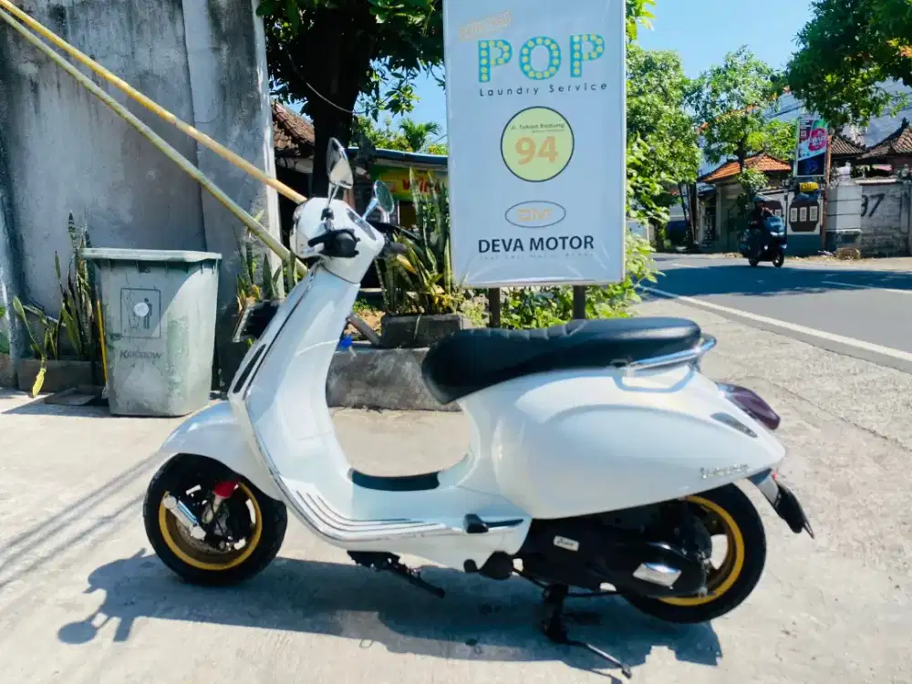 Primavera iget putih Deva motor