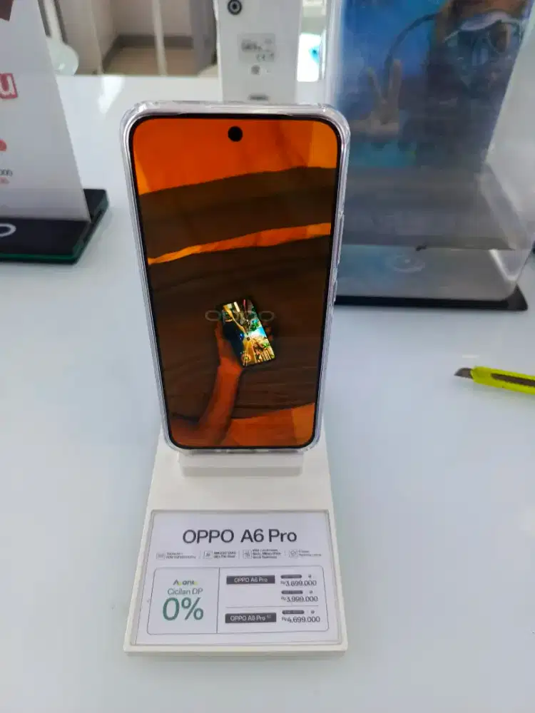 Oppo A6 pro 8/128GB