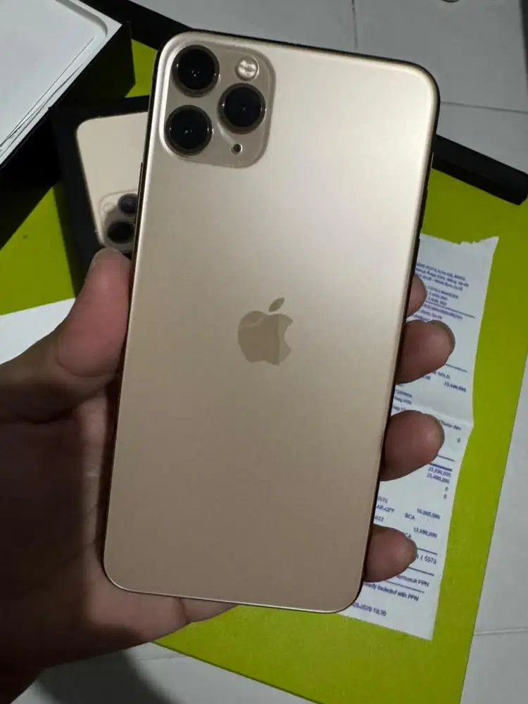 iphone 11 pro max 256gb gold (ex ibox)