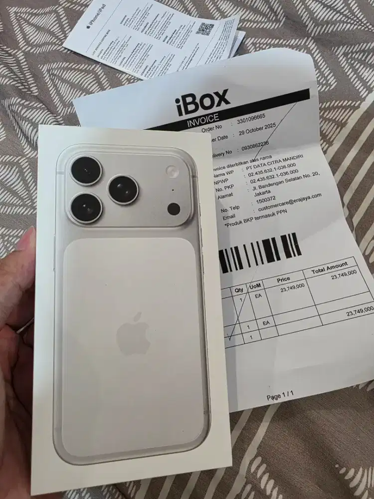 iPhone 17 pro 256gb silver BNIB