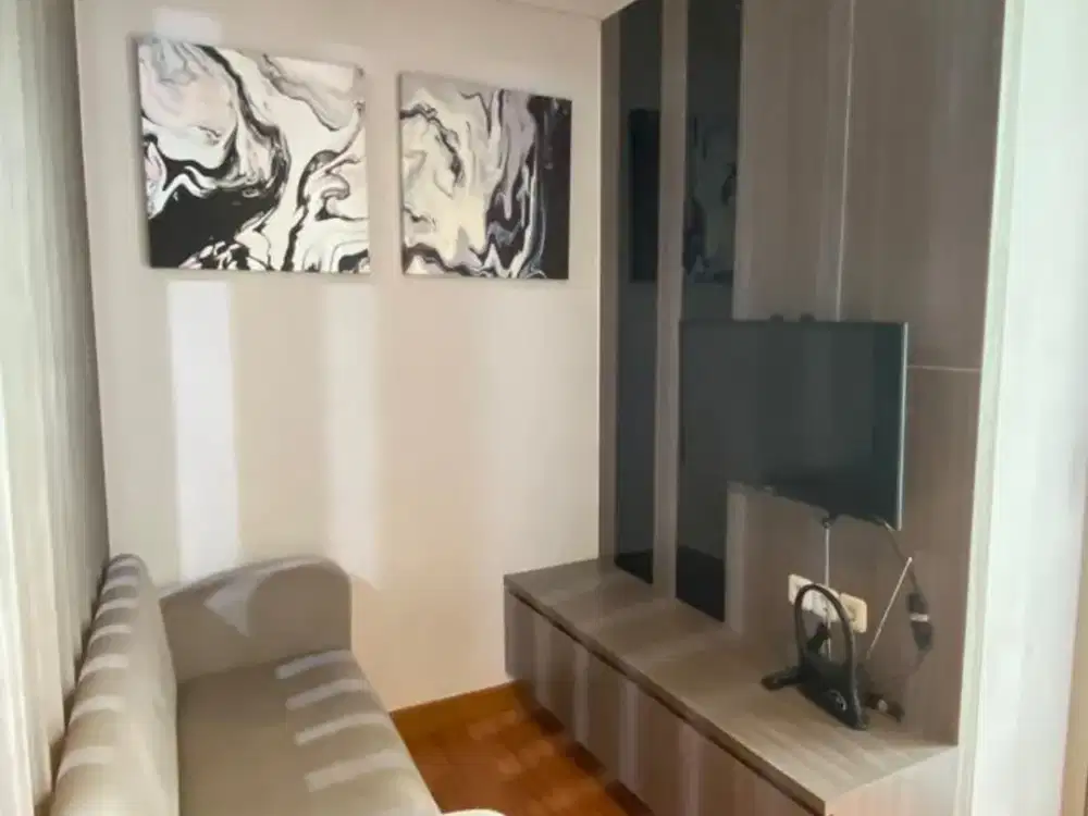 Disewakan Apartemen Taman Anggrek Residences 2 Bedroom Furnish Bagus